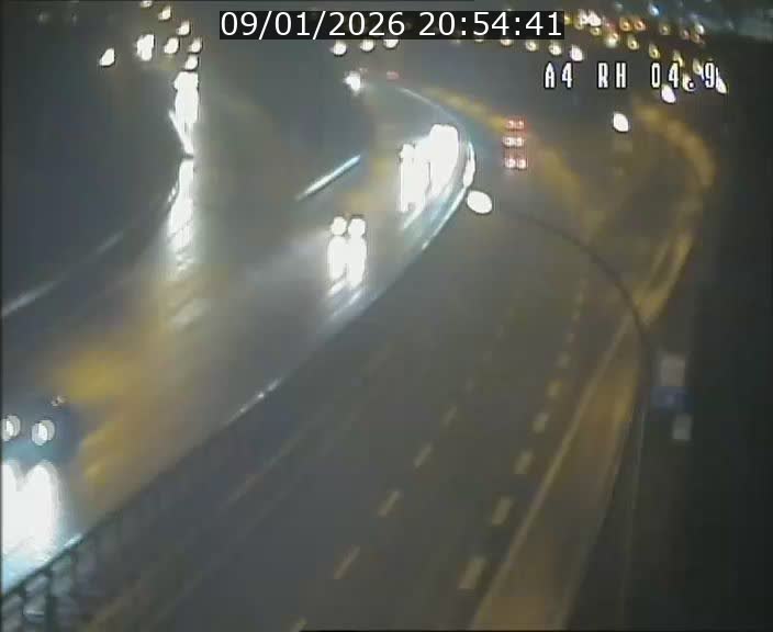 <h2>Traffic live webcam Luxembourg Leudelange - A4 - BK 4.9 - direction Luxembourg</h2>