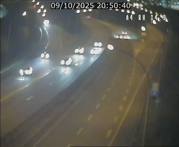 <h2>Traffic live webcam Luxembourg Leudelange - A4 - BK 4.9 - direction Luxembourg</h2>