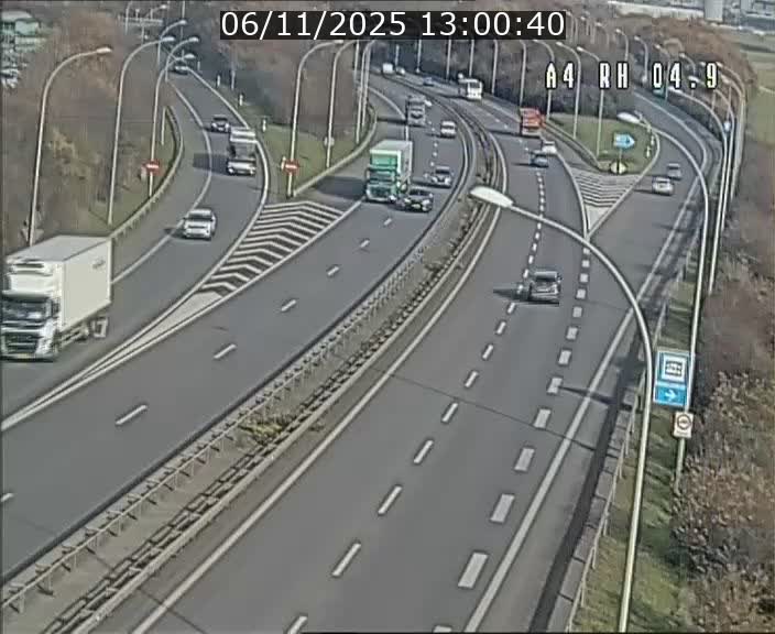<h2>Traffic live webcam Luxembourg Leudelange - A4 - BK 4.9 - direction Luxembourg</h2>