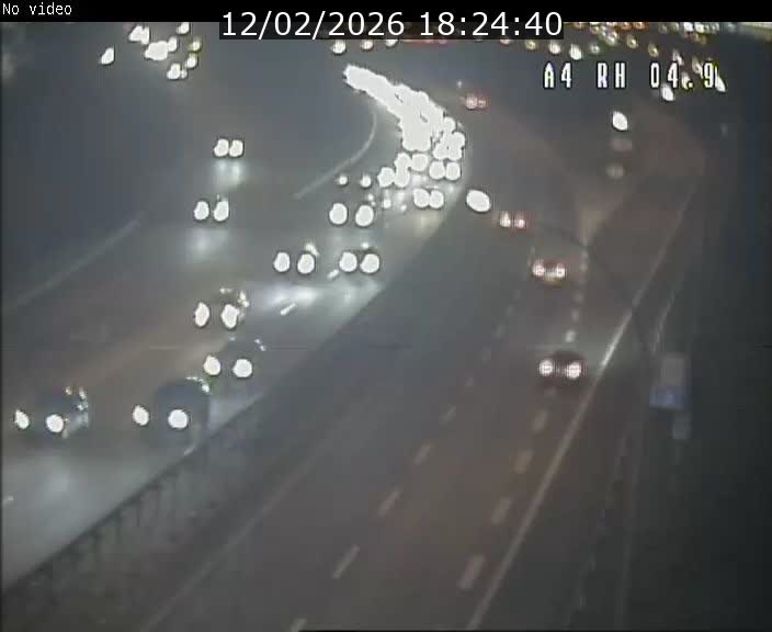 Traffic live webcam Luxembourg Leudelange - A4 - BK 4.9 - direction Luxembourg