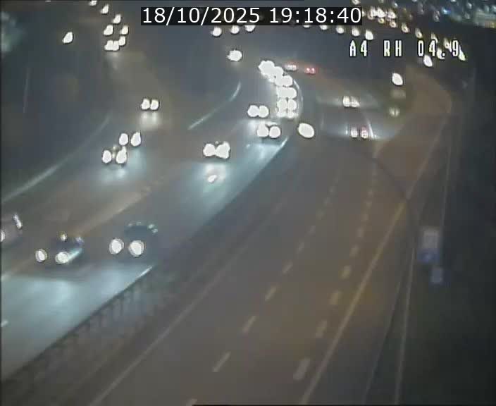 <h2>Traffic live webcam Luxembourg Leudelange - A4 - BK 4.9 - direction Luxembourg</h2>