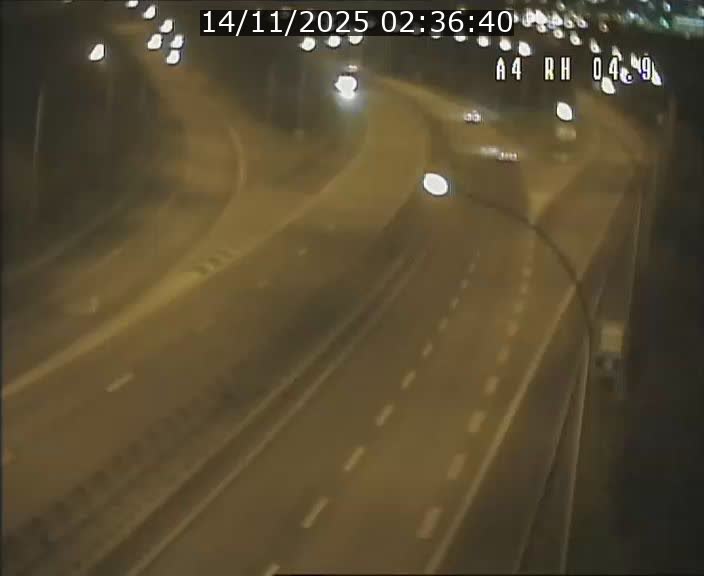 Traffic live webcam Luxembourg Leudelange - A4 - BK 4.9 - direction Luxembourg