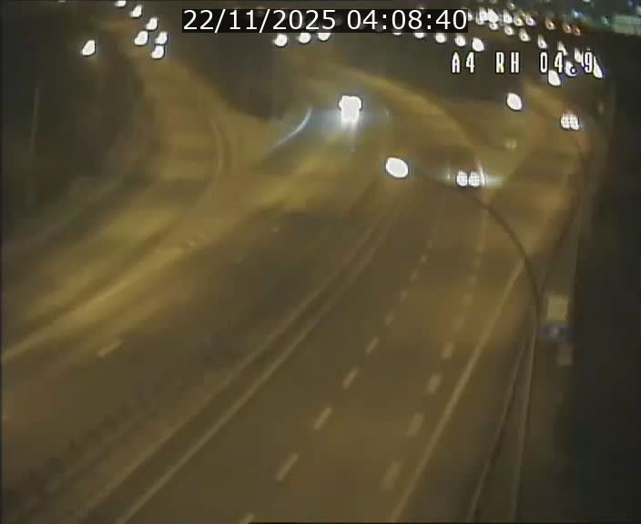 <h2>Traffic live webcam Luxembourg Leudelange - A4 - BK 4.9 - direction Luxembourg</h2>