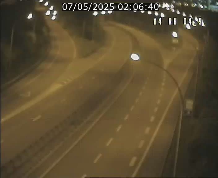 Traffic live webcam Luxembourg Leudelange - A4 - BK 4.9 - direction Luxembourg