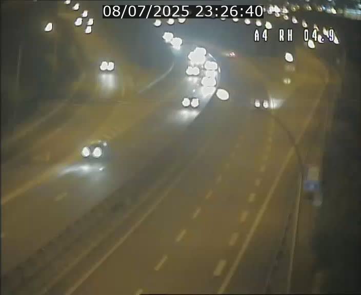 Traffic live webcam Luxembourg Leudelange - A4 - BK 4.9 - direction Luxembourg