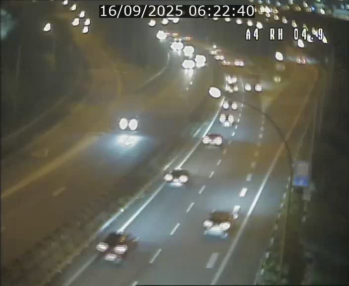 Traffic live webcam Luxembourg Leudelange - A4 - BK 4.9 - direction Luxembourg