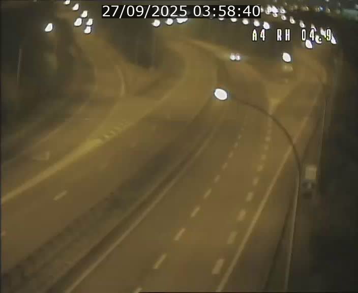 Traffic live webcam Luxembourg Leudelange - A4 - BK 4.9 - direction Luxembourg
