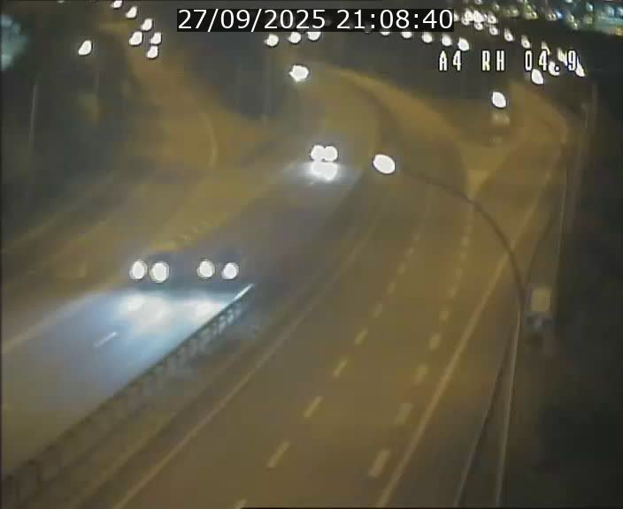Traffic live webcam Luxembourg Leudelange - A4 - BK 4.9 - direction Luxembourg