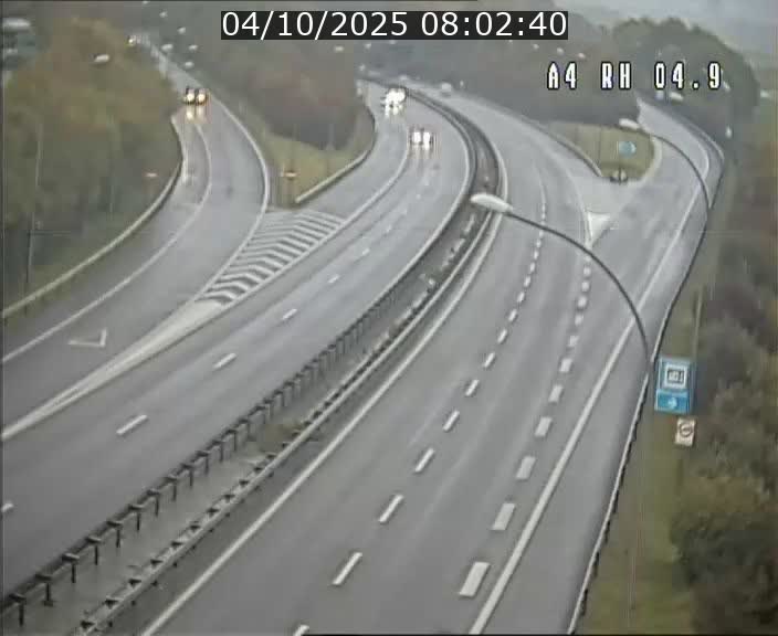 Traffic live webcam Luxembourg Leudelange - A4 - BK 4.9 - direction Luxembourg