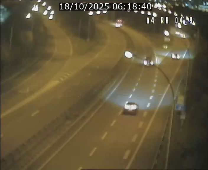 Traffic live webcam Luxembourg Leudelange - A4 - BK 4.9 - direction Luxembourg