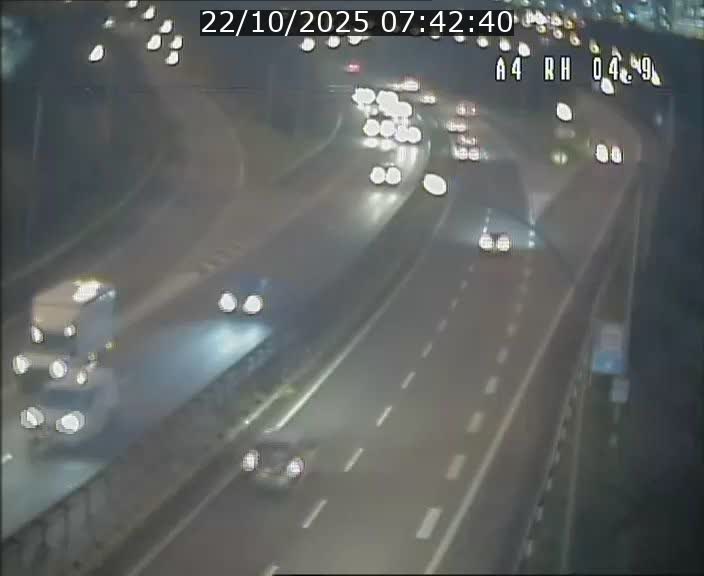 Traffic live webcam Luxembourg Leudelange - A4 - BK 4.9 - direction Luxembourg
