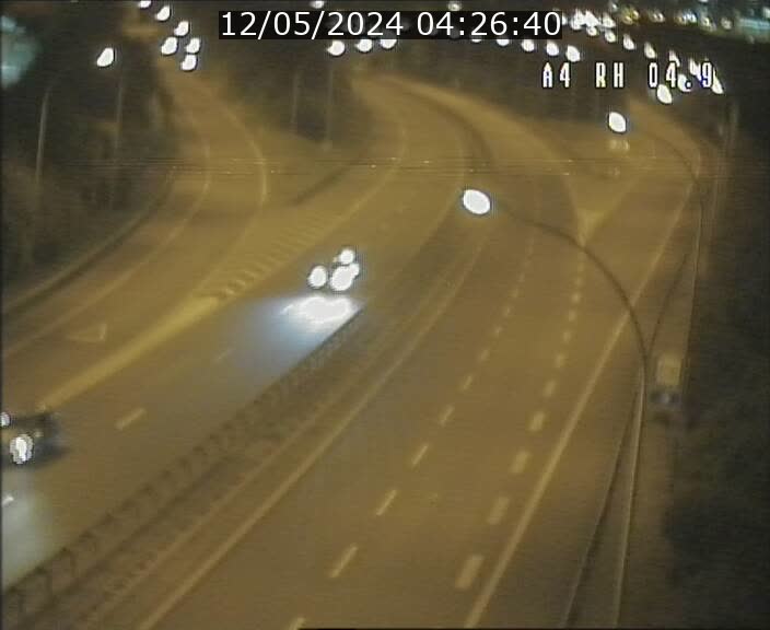 Traffic live webcam Luxembourg Leudelange - A4 - BK 4.9 - direction Luxembourg