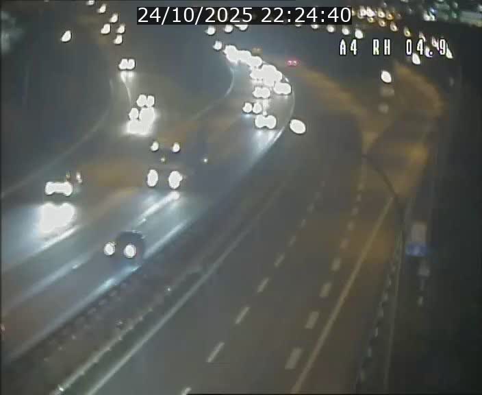 <h2>Traffic live webcam Luxembourg Leudelange - A4 - BK 4.9 - direction Luxembourg</h2>
