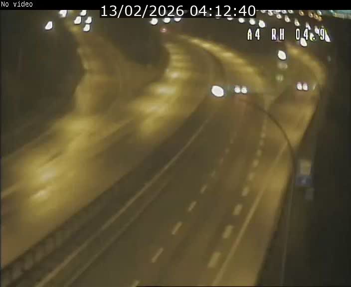 <h2>Traffic live webcam Luxembourg Leudelange - A4 - BK 4.9 - direction Luxembourg</h2>