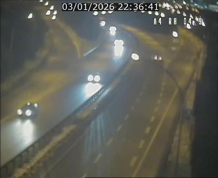 <h2>Traffic live webcam Luxembourg Leudelange - A4 - BK 4.9 - direction Luxembourg</h2>