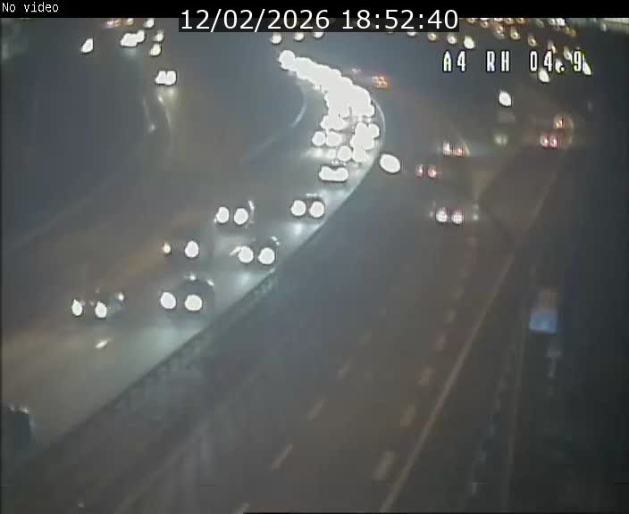 <h2>Traffic live webcam Luxembourg Leudelange - A4 - BK 4.9 - direction Luxembourg</h2>