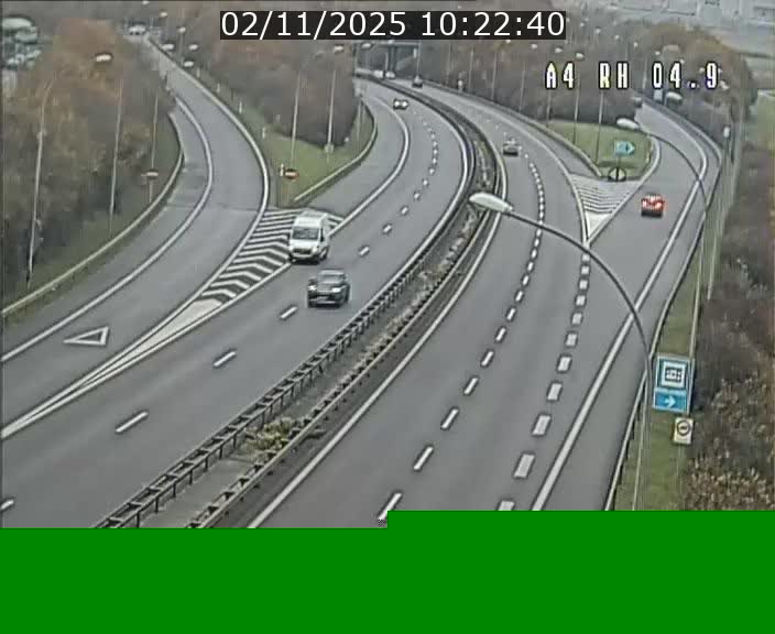 <h2>Traffic live webcam Luxembourg Leudelange - A4 - BK 4.9 - direction Luxembourg</h2>