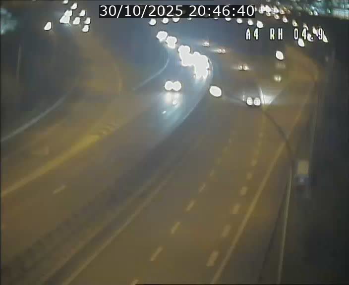<h2>Traffic live webcam Luxembourg Leudelange - A4 - BK 4.9 - direction Luxembourg</h2>