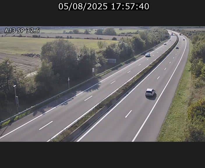 <h2>Webcam info trafic A13 à hauteur de Mondorf-les-bains. Vue orientée vers Altwies</h2>