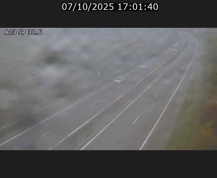 <h2>Webcam info trafic A13 à hauteur de Mondorf-les-bains. Vue orientée vers Altwies</h2>