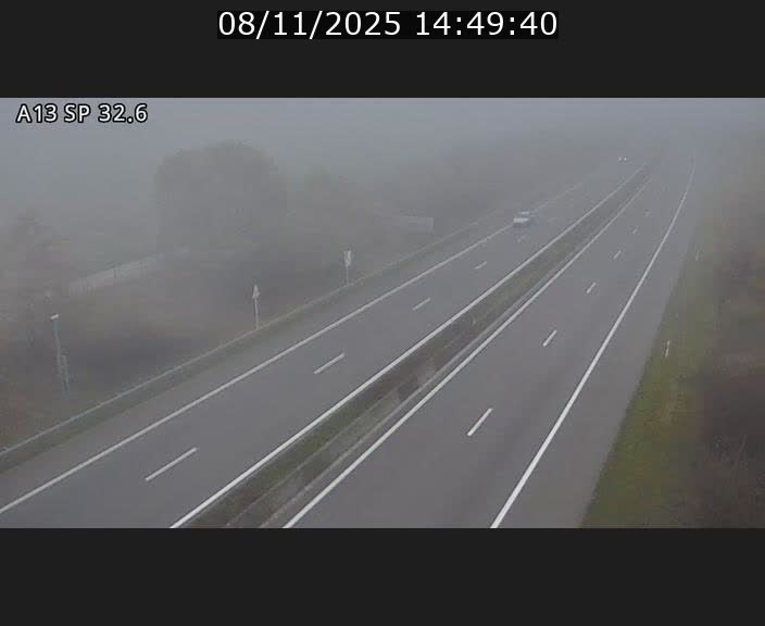 <h2>Webcam info trafic A13 à hauteur de Mondorf-les-bains. Vue orientée vers Altwies</h2>
