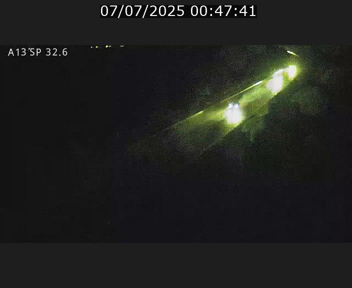 <h2>Webcam info trafic A13 à hauteur de Mondorf-les-bains. Vue orientée vers Altwies</h2>