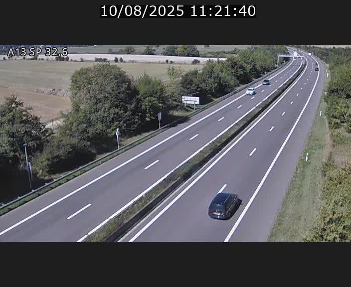 <h2>Webcam info trafic A13 à hauteur de Mondorf-les-bains. Vue orientée vers Altwies</h2>
