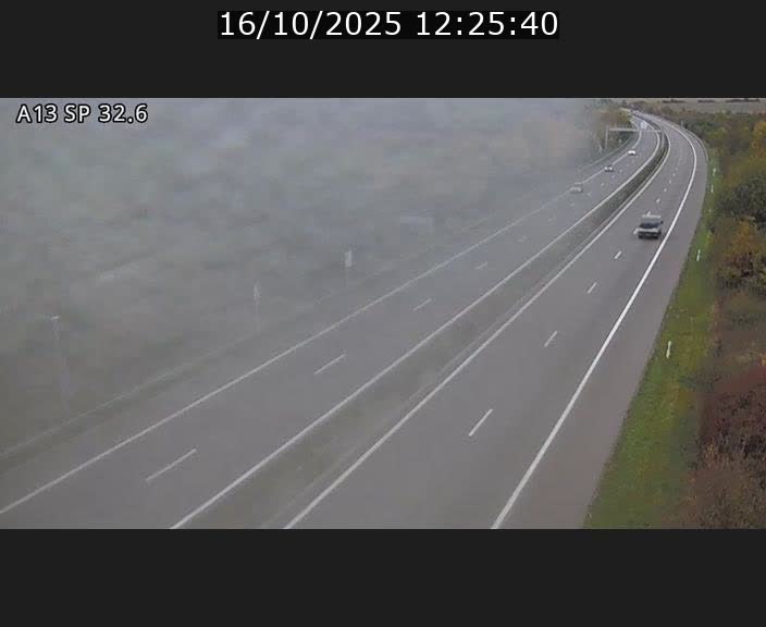 <h2>Webcam info trafic A13 à hauteur de Mondorf-les-bains. Vue orientée vers Altwies</h2>