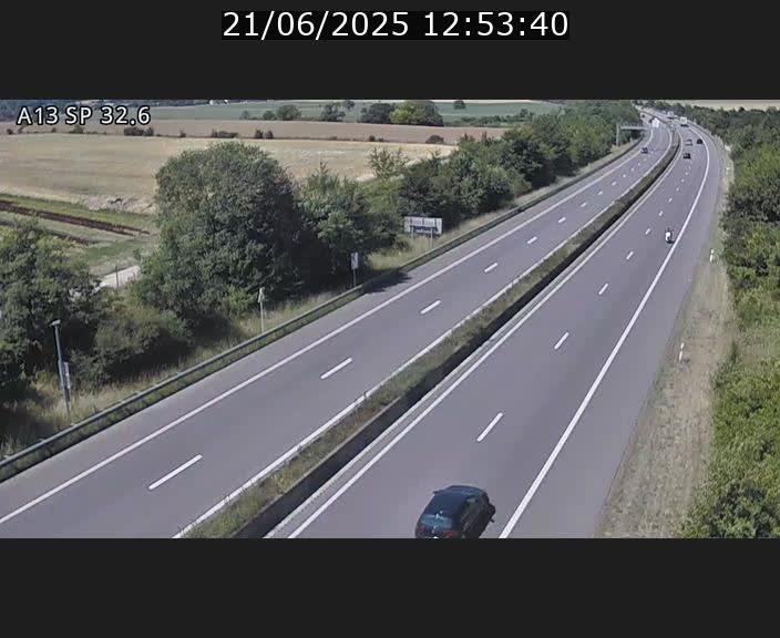 <h2>Webcam info trafic A13 à hauteur de Mondorf-les-bains. Vue orientée vers Altwies</h2>
