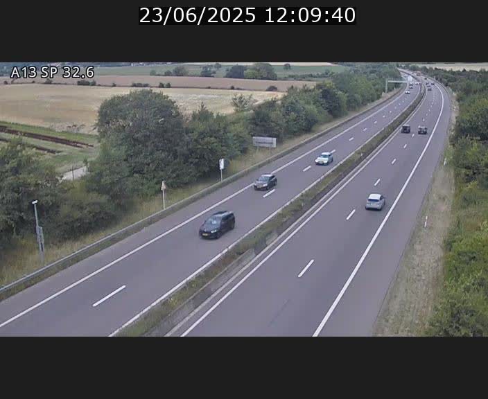 <h2>Webcam info trafic A13 à hauteur de Mondorf-les-bains. Vue orientée vers Altwies</h2>