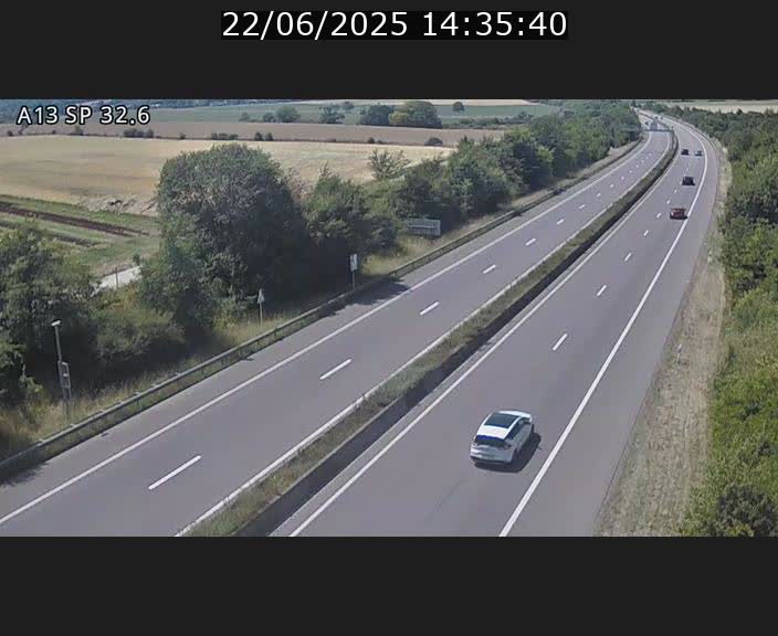 <h2>Webcam info trafic A13 à hauteur de Mondorf-les-bains. Vue orientée vers Altwies</h2>