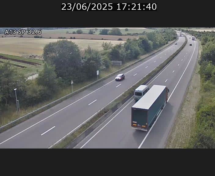 <h2>Webcam info trafic A13 à hauteur de Mondorf-les-bains. Vue orientée vers Altwies</h2>