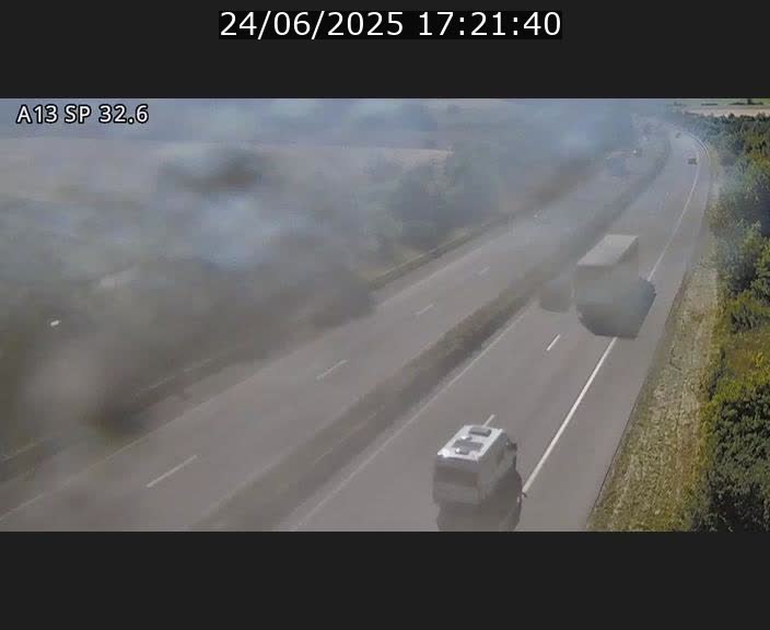 <h2>Webcam info trafic A13 à hauteur de Mondorf-les-bains. Vue orientée vers Altwies</h2>