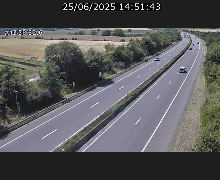 <h2>Webcam info trafic A13 à hauteur de Mondorf-les-bains. Vue orientée vers Altwies</h2>