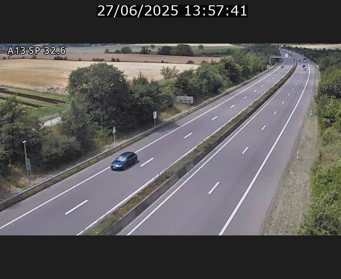 <h2>Webcam info trafic A13 à hauteur de Mondorf-les-bains. Vue orientée vers Altwies</h2>