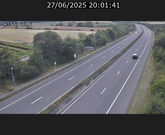 <h2>Webcam info trafic A13 à hauteur de Mondorf-les-bains. Vue orientée vers Altwies</h2>