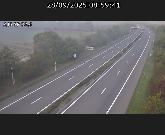 <h2>Webcam info trafic A13 à hauteur de Mondorf-les-bains. Vue orientée vers Altwies</h2>