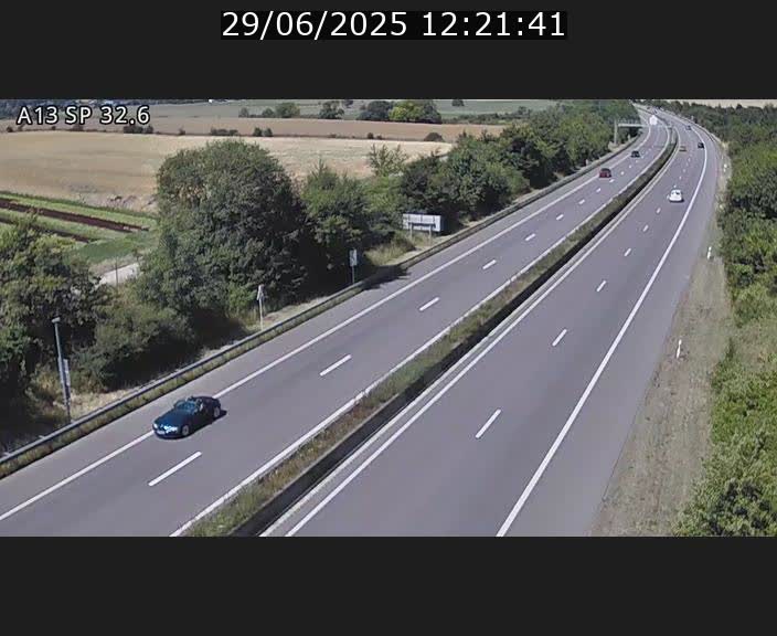 <h2>Webcam info trafic A13 à hauteur de Mondorf-les-bains. Vue orientée vers Altwies</h2>