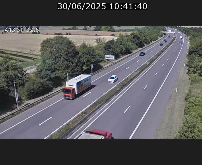 <h2>Webcam info trafic A13 à hauteur de Mondorf-les-bains. Vue orientée vers Altwies</h2>