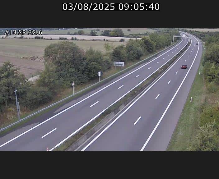 <h2>Webcam info trafic A13 à hauteur de Mondorf-les-bains. Vue orientée vers Altwies</h2>
