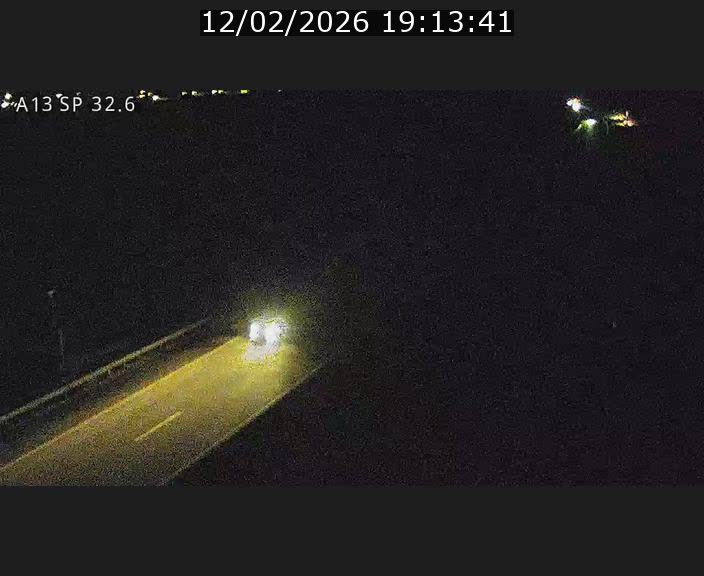 <h2>Webcam info trafic A13 à hauteur de Mondorf-les-bains. Vue orientée vers Altwies</h2>