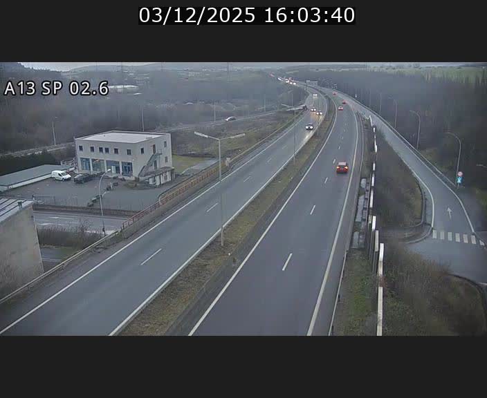 <h2>Traffic live webcam Luxembourg Sanem - A13 direction Pétange - BK 2.6</h2>