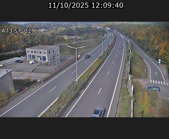 <h2>Traffic live webcam Luxembourg Sanem - A13 direction Pétange - BK 2.6</h2>