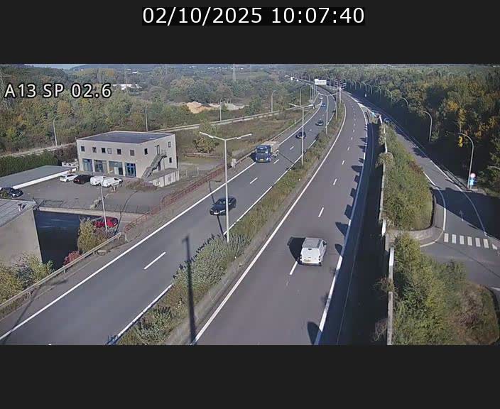 Traffic live webcam Luxembourg Sanem - A13 direction Pétange - BK 2.6