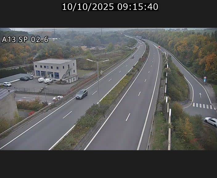 Traffic live webcam Luxembourg Sanem - A13 direction Pétange - BK 2.6