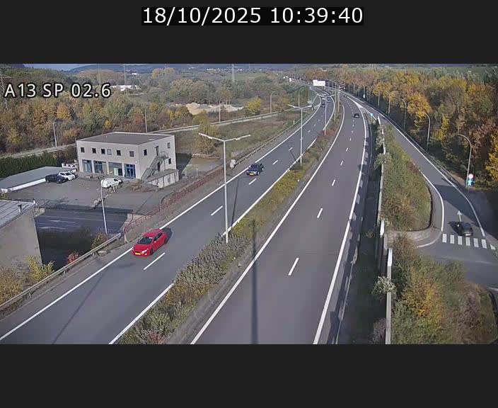 Traffic live webcam Luxembourg Sanem - A13 direction Pétange - BK 2.6