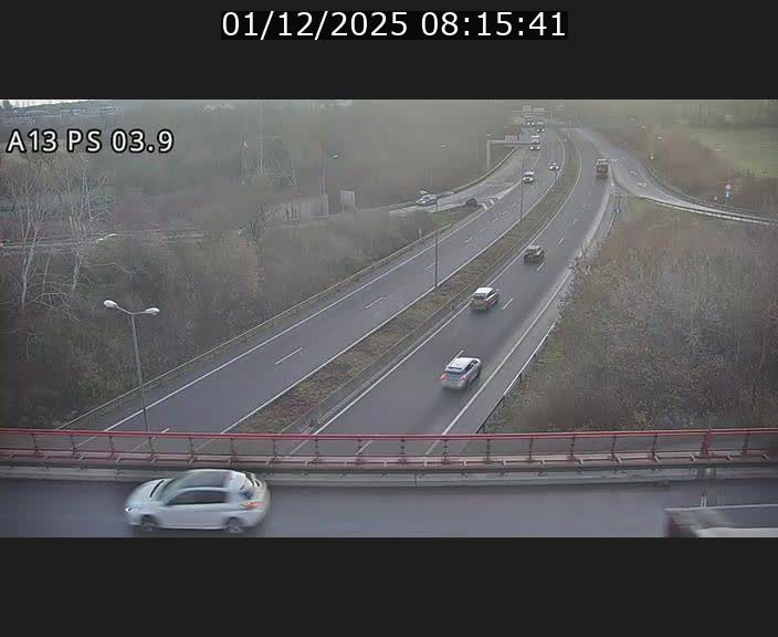 <h2>Traffic live webcam Luxembourg Differdange - A13 direction Esch-sur-Alzette - BK 3.9</h2>