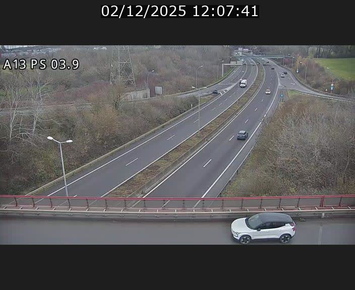 <h2>Traffic live webcam Luxembourg Differdange - A13 direction Esch-sur-Alzette - BK 3.9</h2>
