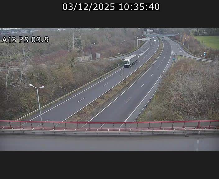 <h2>Traffic live webcam Luxembourg Differdange - A13 direction Esch-sur-Alzette - BK 3.9</h2>