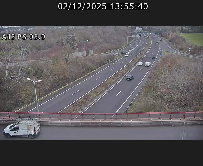 <h2>Traffic live webcam Luxembourg Differdange - A13 direction Esch-sur-Alzette - BK 3.9</h2>